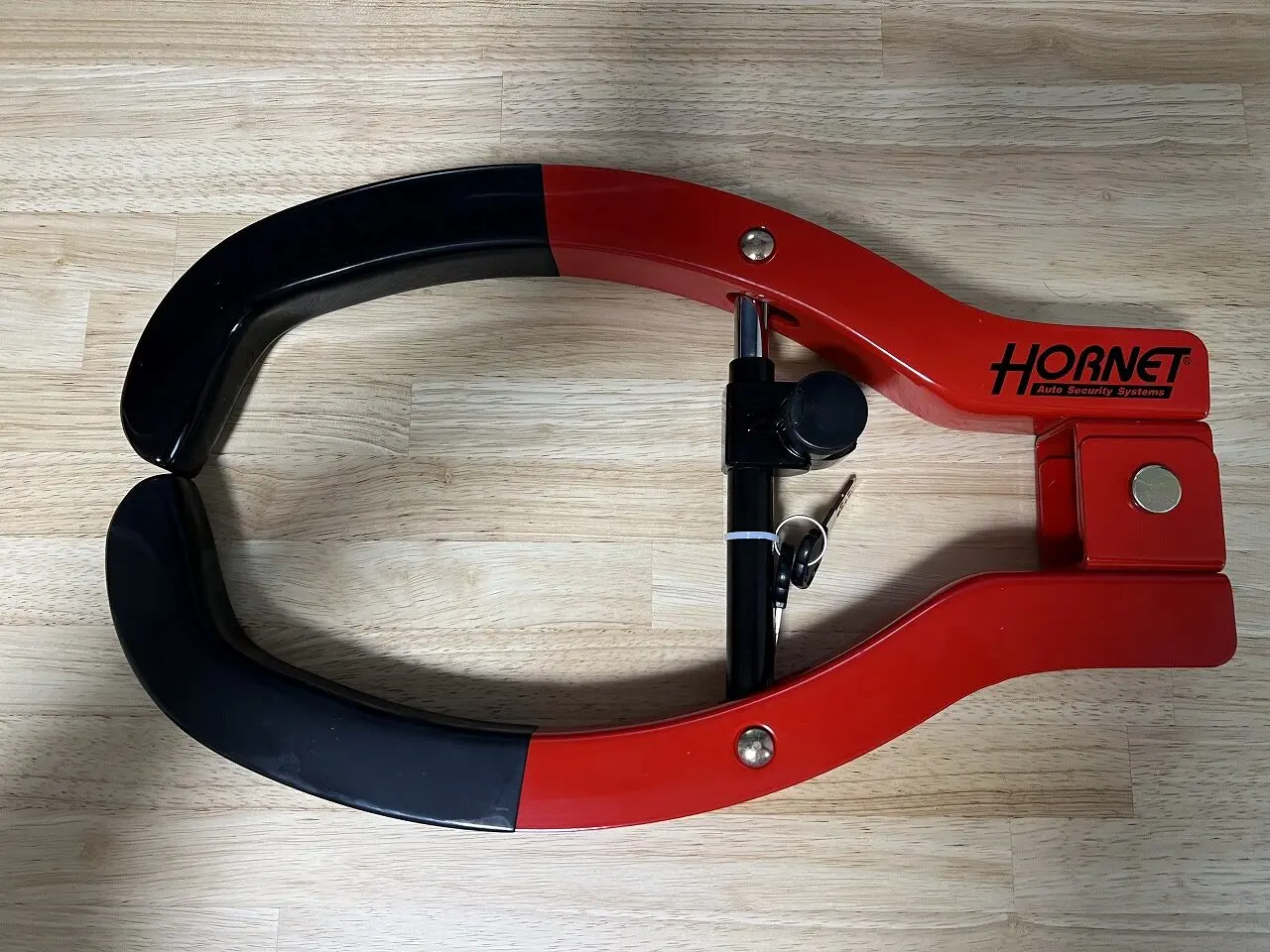 ランクル/プラドの盗難対策にHORNET タイヤロック LT-50Rは効く？取付