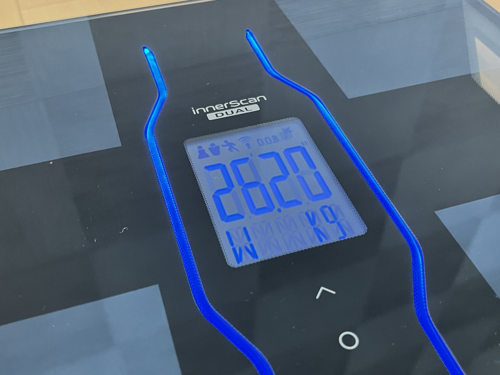 AORA 300の実測重量は26.20kg。公称26.3kgに対する実測値