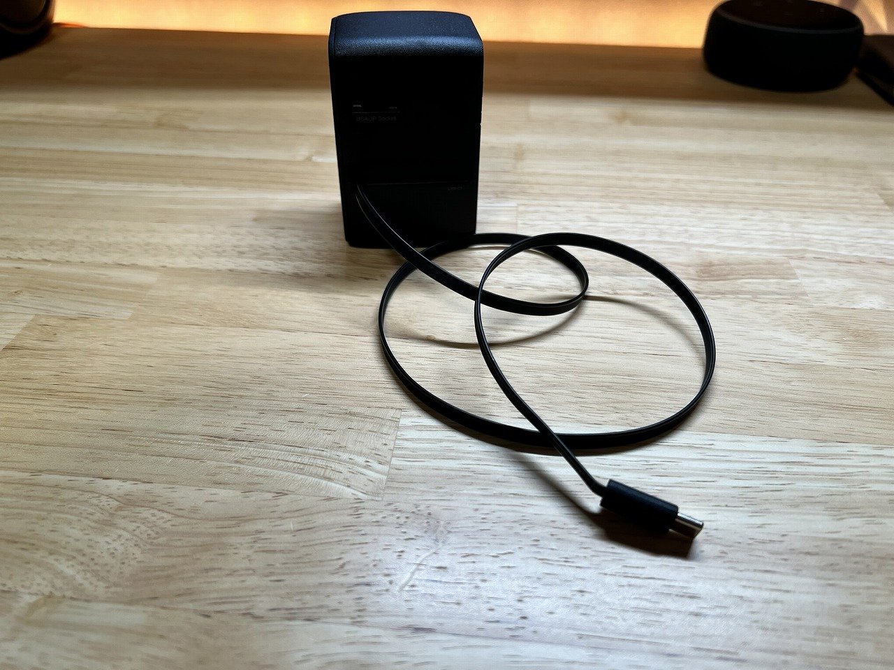 内蔵USB-Cケーブルを最後まで引き出した状態