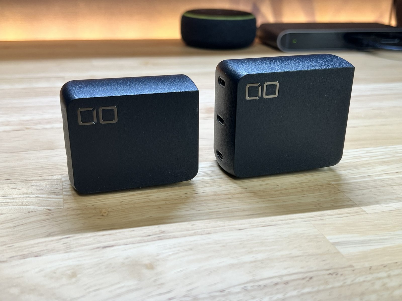 DUOⅡ(左)とTRIOⅡ(右)を斜めから